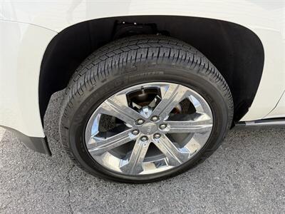 2019 GMC Yukon Denali   - Photo 12 - Nashville, TN 37210