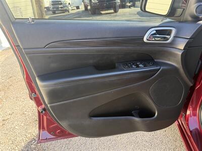 2021 Jeep Grand Cherokee Laredo X   - Photo 15 - Nashville, TN 37210