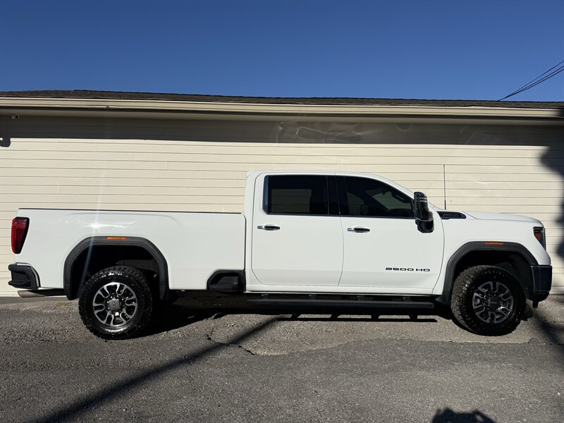 2021 GMC Sierra 2500HD SLT  