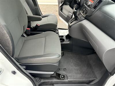 2017 Nissan NV200 S   - Photo 18 - Nashville, TN 37210