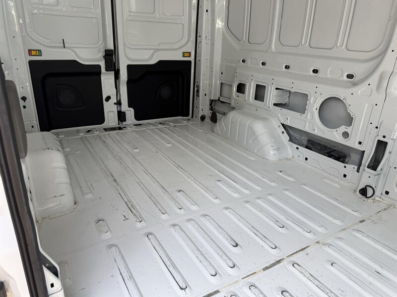 2024 Ford Transit 250 - Photo 7 - Nashville, TN 37210