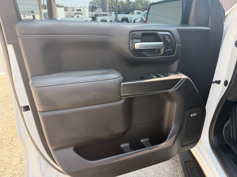 2021 GMC Sierra 1500 AT4 - Photo 18 - Nashville, TN 37210
