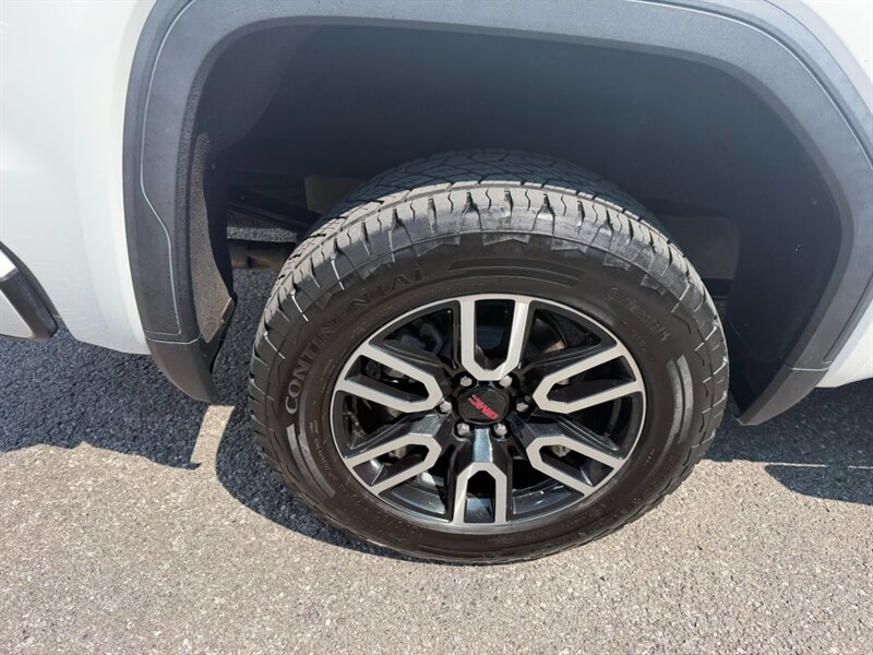 2021 GMC Sierra 1500 AT4 - Photo 11 - Nashville, TN 37210