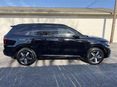 2023 Kia Sorento S SUV