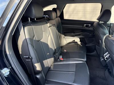2023 Kia Sorento S   - Photo 7 - Nashville, TN 37210