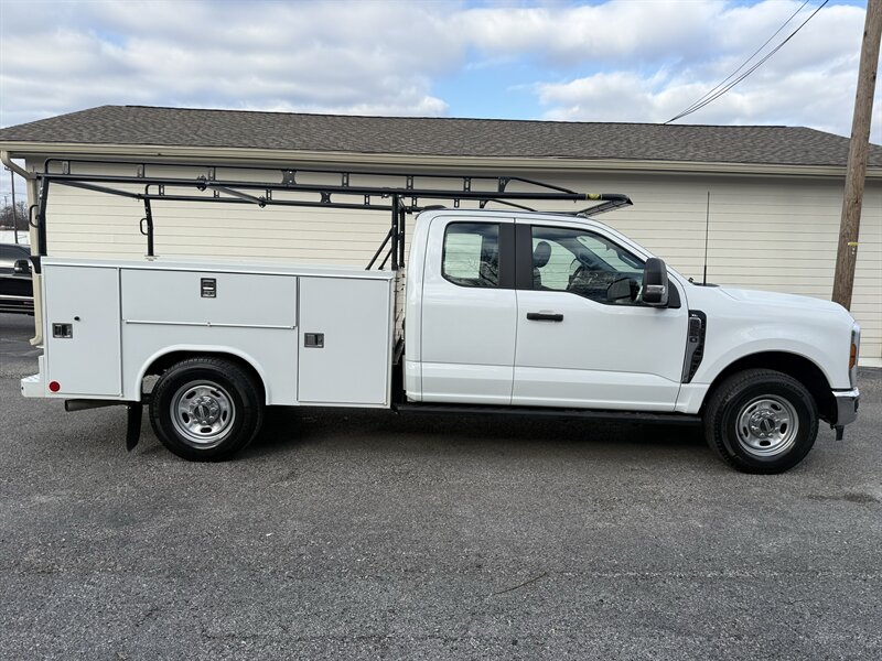 2025 Ford F-250 Super Duty XL  