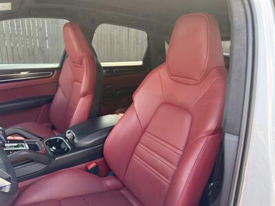 2022 Porsche Cayenne GTS   - Photo 21 - Nashville, TN 37210