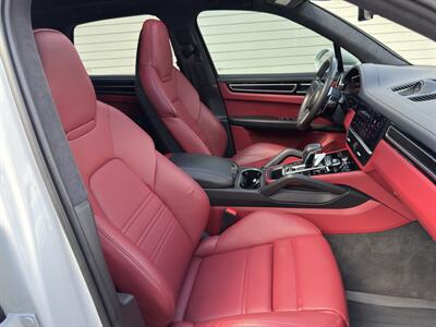 2022 Porsche Cayenne GTS   - Photo 32 - Nashville, TN 37210