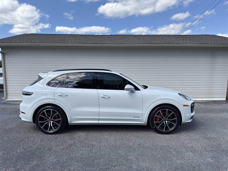 2022 Porsche Cayenne GTS - Photo 1 - Nashville, TN 37210
