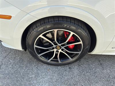2022 Porsche Cayenne GTS   - Photo 12 - Nashville, TN 37210