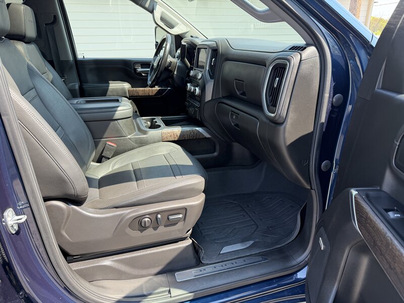 2022 GMC Sierra 2500HD Denali - Photo 28 - Nashville, TN 37210