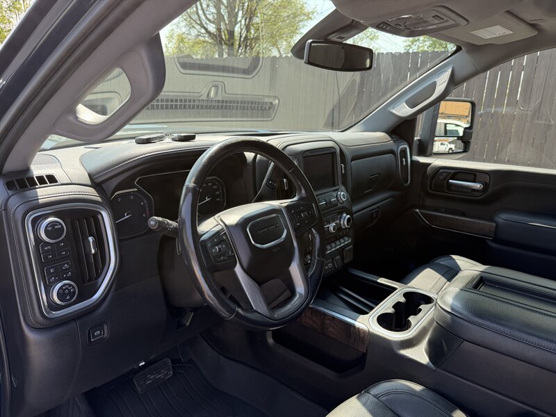 2022 GMC Sierra 2500HD Denali - Photo 21 - Nashville, TN 37210