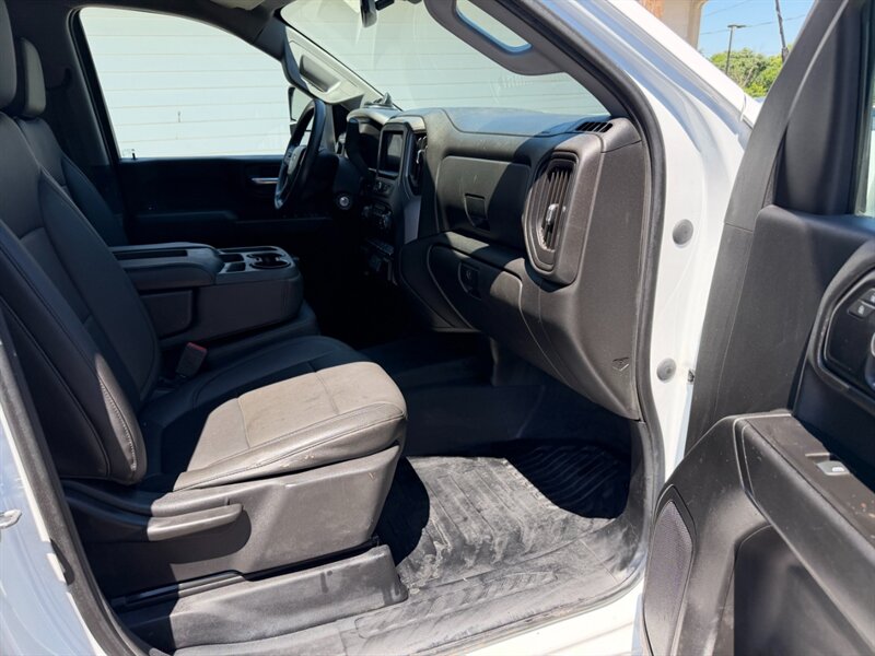 2020 Chevrolet Silverado 3500 Work Truck FLAT BED - Photo 30 - Nashville, TN 37210