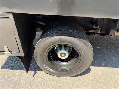 2020 Chevrolet Silverado 3500 Work Truck FLAT BED - Photo 11 - Nashville, TN 37210