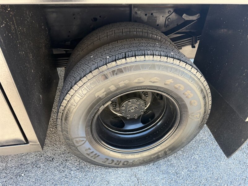 2020 Chevrolet Silverado 3500 Work Truck FLAT BED - Photo 16 - Nashville, TN 37210