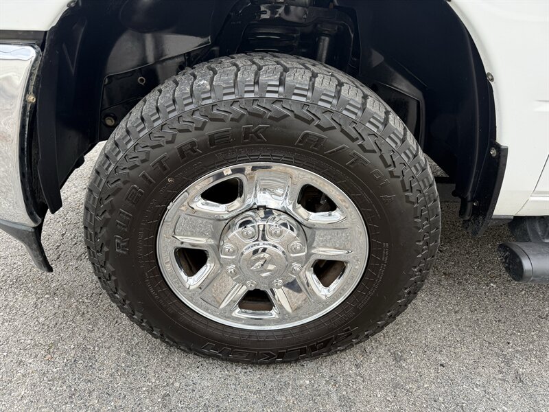 2022 RAM 2500 Tradesman - Photo 5 - Nashville, TN 37210