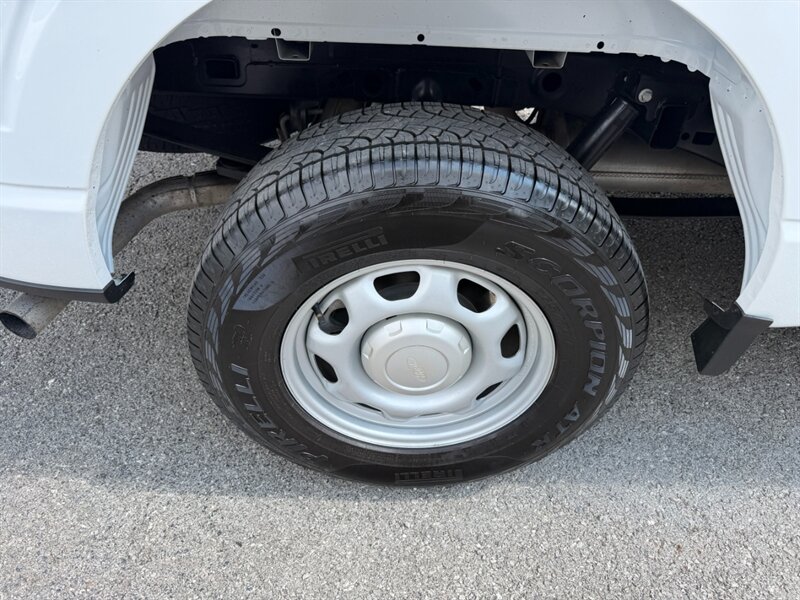 2022 Ford F-150 XL Work Truck - Photo 11 - Nashville, TN 37210