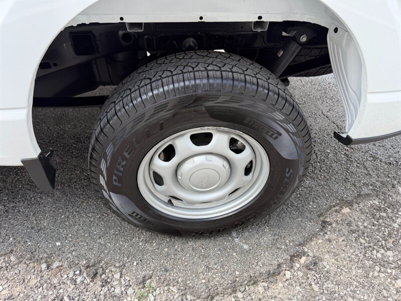 2022 Ford F-150 XL Work Truck - Photo 14 - Nashville, TN 37210