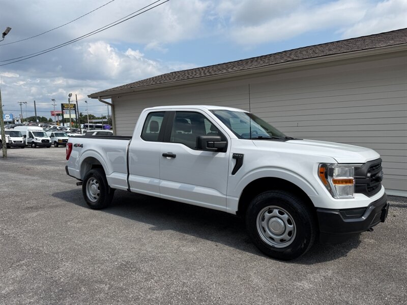2022 Ford F-150 XL Work Truck - Photo 2 - Nashville, TN 37210