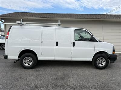2023 GMC Savana 2500 Van