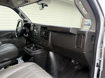 2023 GMC Savana 2500   - Photo 6 - Nashville, TN 37210