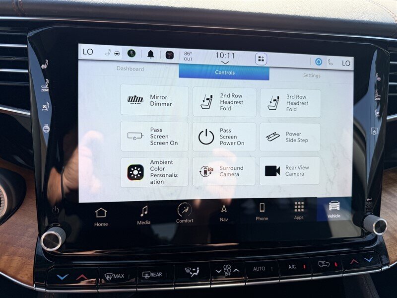 2022 Jeep Grand Wagoneer II photo 39
