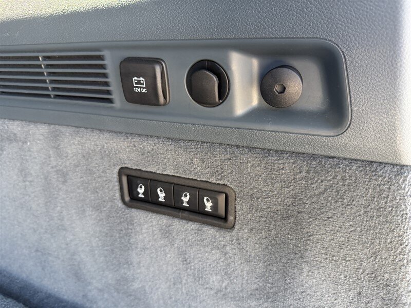 2022 Jeep Grand Wagoneer Series II - Photo 31 - Nashville, TN 37210