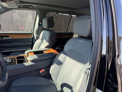 2022 Jeep Grand Wagoneer Series II - Photo 20 - Nashville, TN 37210