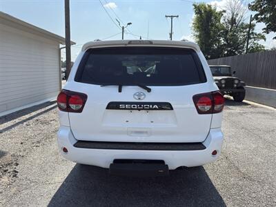 2019 Toyota Sequoia TRD Sport   - Photo 9 - Nashville, TN 37210
