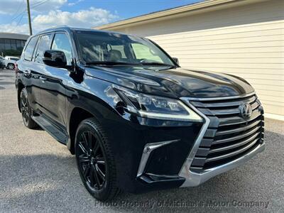 2019 Lexus LX 570 Three-Row   - Photo 4 - Nashville, TN 37210