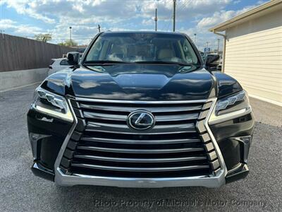 2019 Lexus LX 570 Three-Row   - Photo 3 - Nashville, TN 37210