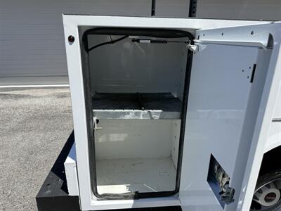 2022 GMC Sierra 3500HD CC Pro   - Photo 8 - Nashville, TN 37210