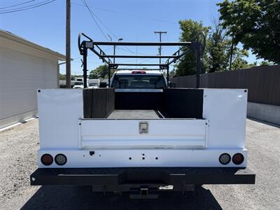 2022 GMC Sierra 3500HD CC Pro   - Photo 4 - Nashville, TN 37210