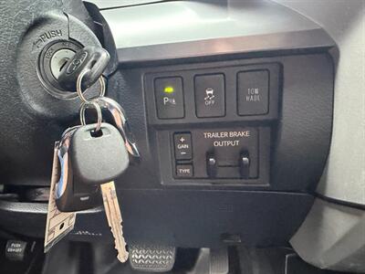 2017 Toyota Tundra Platinum   - Photo 45 - Nashville, TN 37210