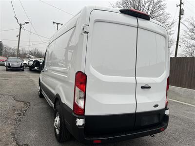 2022 Ford Transit 250  MEDIUM ROOF 148 WB - Photo 7 - Nashville, TN 37210