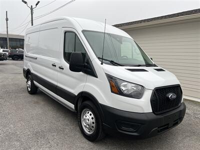 2022 Ford Transit 250  MEDIUM ROOF 148 WB - Photo 2 - Nashville, TN 37210