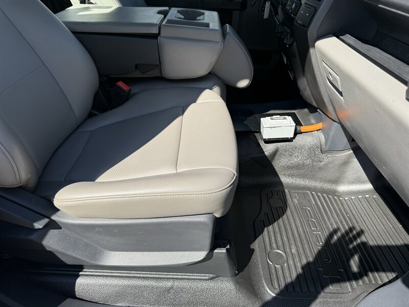 2022 Ford F-450 Super Duty - Photo 26 - Nashville, TN 37210