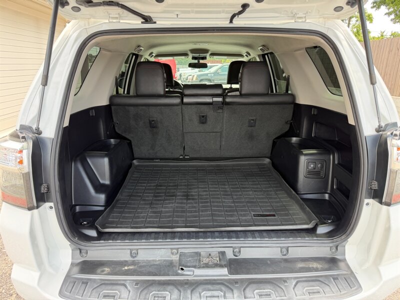 2019 Toyota 4Runner TRD Off-Road Premium - Photo 27 - Nashville, TN 37210