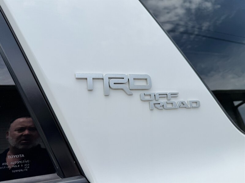 2019 Toyota 4Runner TRD Off-Road Premium - Photo 17 - Nashville, TN 37210