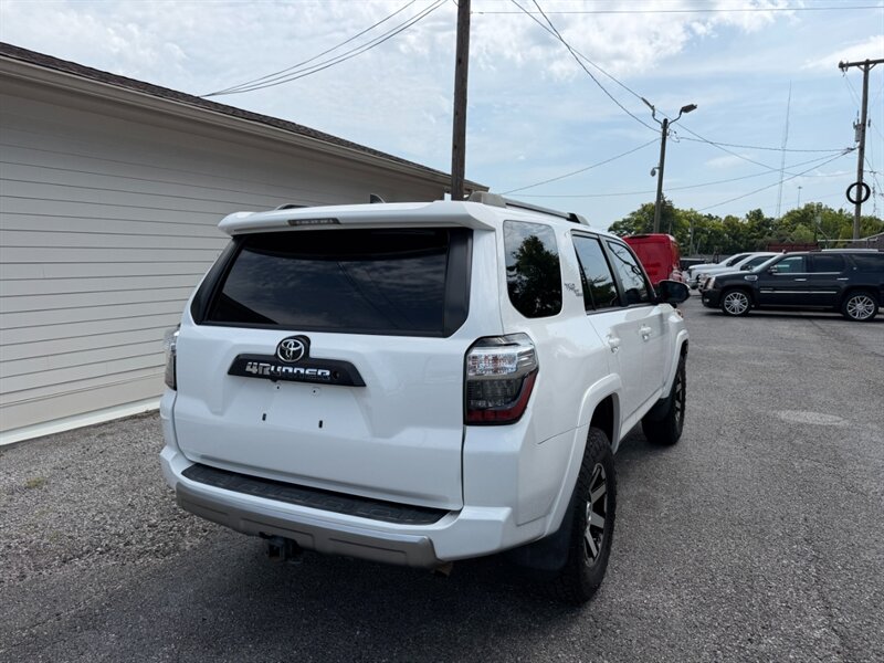2019 Toyota 4Runner TRD Off-Road Premium - Photo 12 - Nashville, TN 37210
