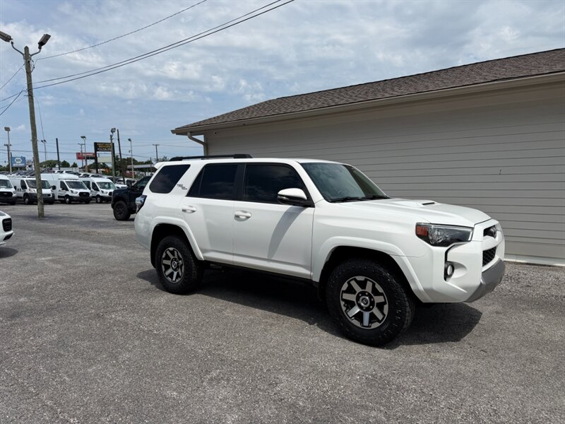 2019 Toyota 4Runner TRD Off-Road Premium - Photo 2 - Nashville, TN 37210