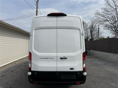 2024 Ford Transit 250  EXTENDED LENGTH HIGH TOP - Photo 2 - Nashville, TN 37210