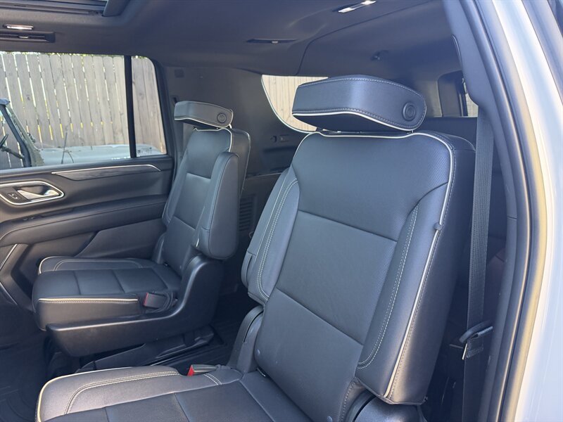 2023 GMC Yukon XL SLT - Photo 25 - Nashville, TN 37210