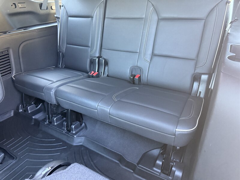 2023 GMC Yukon XL SLT - Photo 28 - Nashville, TN 37210