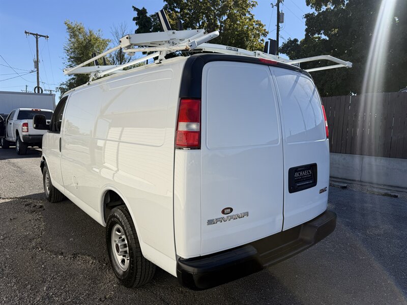 2023 GMC Savana 2500 - Photo 25 - Nashville, TN 37210