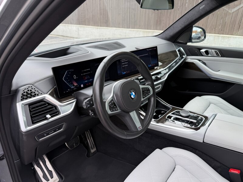 2024 BMW X7 xDrive40i - Photo 21 - Nashville, TN 37210