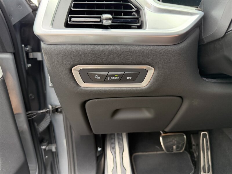 2024 BMW X7 xDrive40i - Photo 35 - Nashville, TN 37210