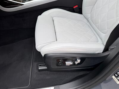 2024 BMW X7 xDrive40i - Photo 18 - Nashville, TN 37210