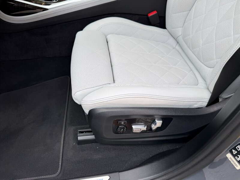 2024 BMW X7 xDrive40i - Photo 18 - Nashville, TN 37210