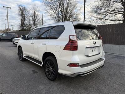 2022 Lexus GX 460   - Photo 8 - Nashville, TN 37210